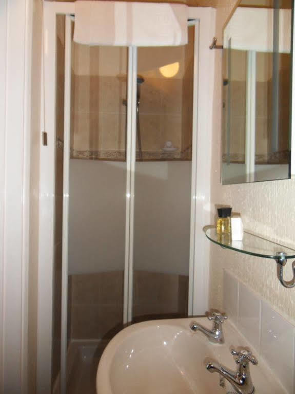 Remaotel The Bromley Apartments Great Yarmouth Esterno foto